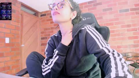 Paulina online show from 12/28/24, 12:15