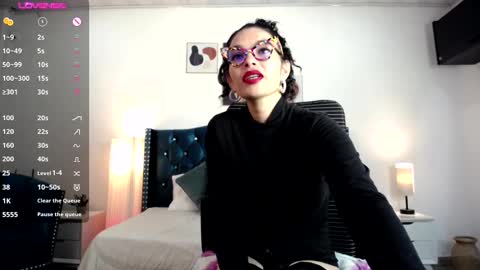 Paulina online show from 02/13/25, 12:21