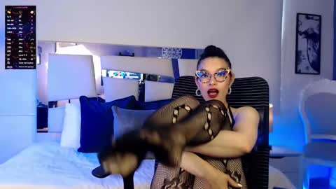 Paulina online show from 02/16/25, 01:38