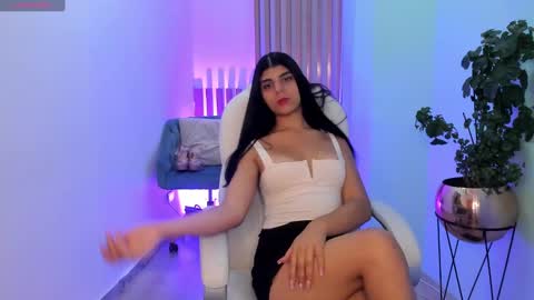 Snapshot of paulinabelle chatting on 02/05/25, 05:20 Paulina Belle online show from 02/05/25, 05:20