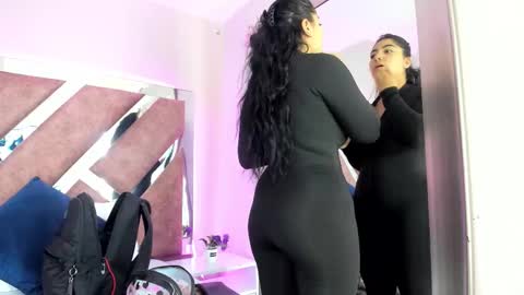 Paulina online show from 11/27/25, 01:02