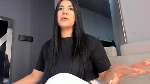 Paulina online show from 05/25/26, 11:27
