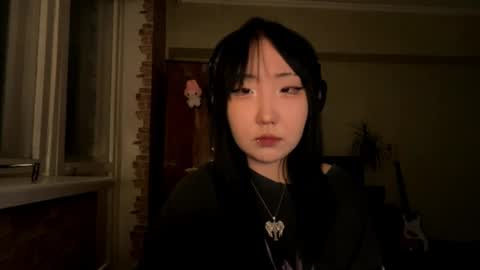 Snapshot of paulinaokutsu chatting on 02/22/26, 02:26 Yuna online show from 02/22/26, 02:26