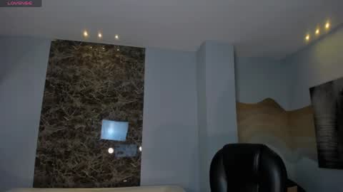 Paulina Santos  online show from 05/30/26, 07:55