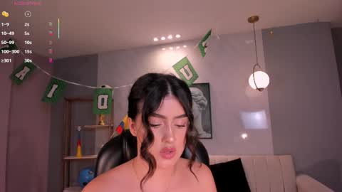 Snapshot of paulinasantosx chatting on 06/17/26, 08:21 Paulina Santos online show from 06/17/26, 08:21
