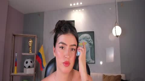 Snapshot of paulinasantosx chatting on 06/19/26, 07:50 Paulina Santos online show from 06/19/26, 07:50