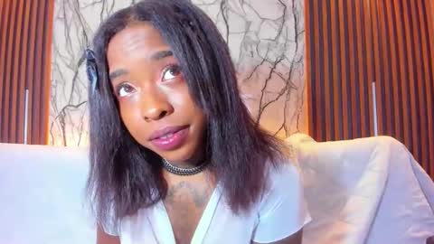 Pauline online show from 11/07/25, 01:27