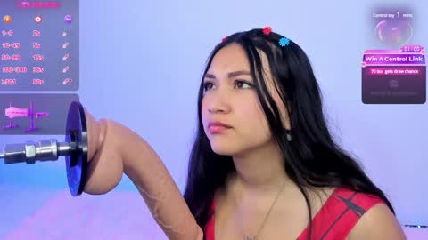 Snapshot of pauline_golden1 chatting on 12/11/24, 03:24 Pauline online show from 12/11/24, 03:24