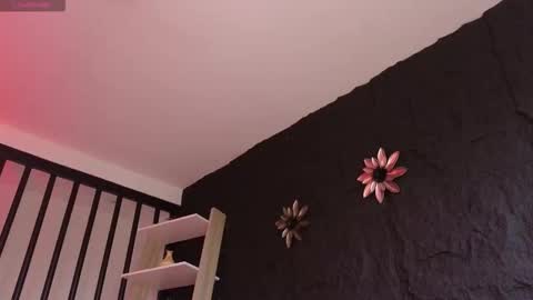 Snapshot of paulo527 chatting on 12/19/25, 09:22 Paulo online show from 12/19/25, 09:22