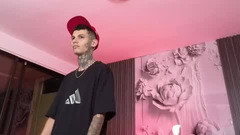 Snapshot of paulo527 chatting on 02/13/26, 05:25 Paulo online show from 02/13/26, 05:25