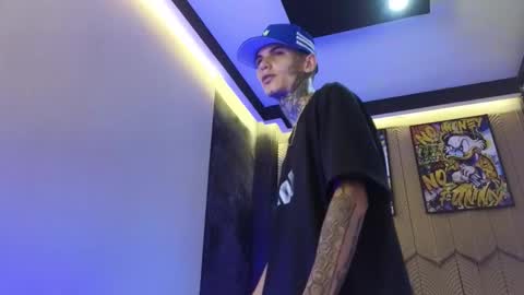 Snapshot of paulo527 chatting on 02/17/26, 09:10 Paulo online show from 02/17/26, 09:10