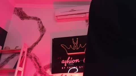 Snapshot of paulo527 chatting on 02/28/26, 05:19 Paulo online show from 02/28/26, 05:19