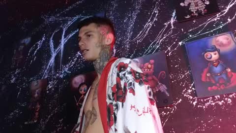 Snapshot of paulo527 chatting on 04/05/26, 04:42 Paulo online show from 04/05/26, 04:42