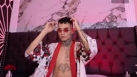 Snapshot of paulo527 chatting on 04/06/26, 04:46 Paulo online show from 04/06/26, 04:46