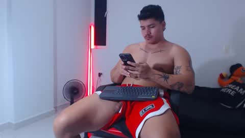 Paulo online show from 10/31/25, 11:50