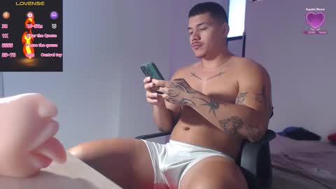 Snapshot of paulo_allen chatting on 03/22/26, 01:14 Paulo online show from 03/22/26, 01:14