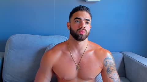 Snapshot of paulphoenix_ chatting on 01/30/25, 09:36 Paul Phoenix online show from 01/30/25, 09:36