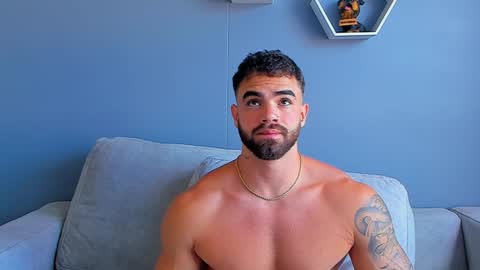 Snapshot of paulphoenix_ chatting on 01/31/25, 08:43 Paul Phoenix online show from 01/31/25, 08:43