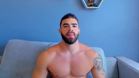 Snapshot of paulphoenix_ chatting on 02/20/25, 08:25 Paul Phoenix online show from 02/20/25, 08:25