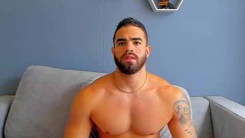 Snapshot of paulphoenix_ chatting on 02/24/25, 07:09 Paul Phoenix online show from 02/24/25, 07:09