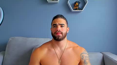 Snapshot of paulphoenix_ chatting on 02/25/25, 08:41 Paul Phoenix online show from 02/25/25, 08:41