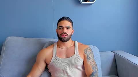 Snapshot of paulphoenix_ chatting on 03/12/25, 09:03 Paul Phoenix online show from 03/12/25, 09:03