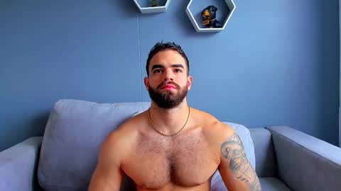 Snapshot of paulphoenix_ chatting on 09/11/25, 09:04 Paul Phoenix online show from 09/11/25, 09:04