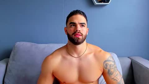 Snapshot of paulphoenix_ chatting on 09/16/25, 08:10 Paul Phoenix online show from 09/16/25, 08:10