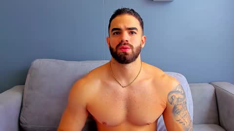 Snapshot of paulphoenix_ chatting on 09/26/25, 06:01 Paul Phoenix online show from 09/26/25, 06:01