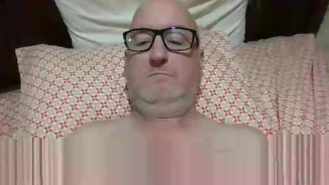 Snapshot of paulthehornyfurry chatting on 11/09/25, 06:44 Paul online show from 11/09/25, 06:44