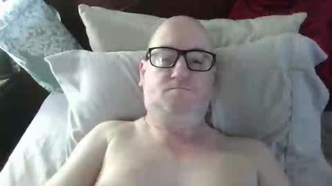 Snapshot of paulthehornyfurry chatting on 02/15/26, 02:14 Paul online show from 02/15/26, 02:14