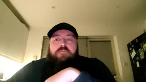 pauluk24 online show from 12/05/25, 12:08