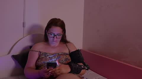 pawg_official online show from 05/21/26, 12:39