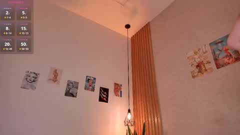 Snapshot of pawggirl18 chatting on 04/20/26, 05:37 Dani online show from 04/20/26, 05:37