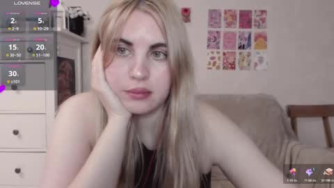 Allisses online show from 03/08/25, 03:45