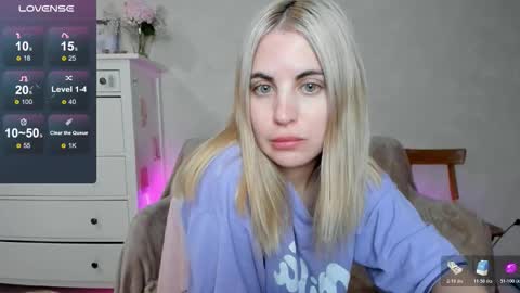 Allisses online show from 10/22/25, 08:47