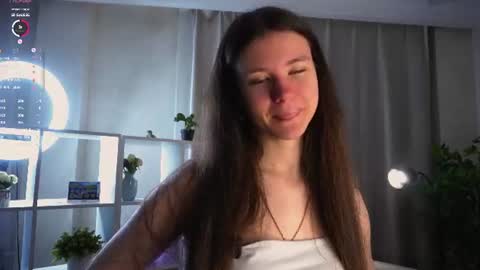 Snapshot of pazrapacki chatting on 07/13/26, 02:03 Beautiful Mila online show from 07/13/26, 02:03