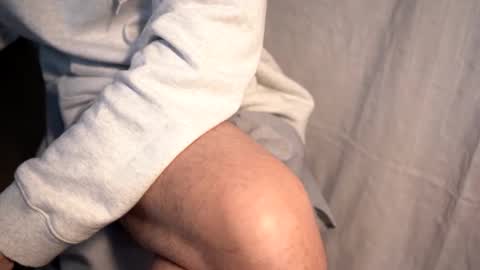 tobi online show from 01/05/25, 10:21