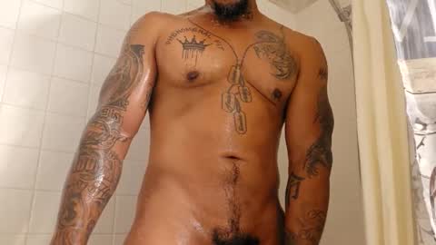 Snapshot of pcuddy3 chatting on 11/25/25, 05:13 Phenomenal online show from 11/25/25, 05:13