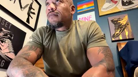 Snapshot of pcuddy3 chatting on 04/20/26, 12:02 Phenomenal online show from 04/20/26, 12:02