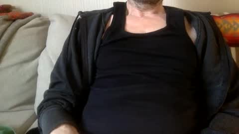 pea23 online show from 02/26/25, 01:19