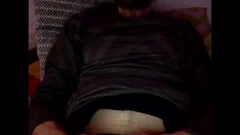 Snapshot of pea23 chatting on 12/22/25, 12:29 pea23 online show from 12/22/25, 12:29