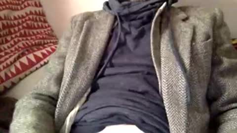 Snapshot of pea23 chatting on 04/12/26, 08:19 pea23 online show from 04/12/26, 08:19