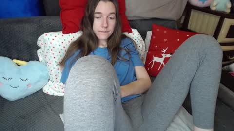 Snapshot of peaceduke chatting on 12/09/24, 01:13 FOUNTAIN SQUIRT online show from 12/09/24, 01:13