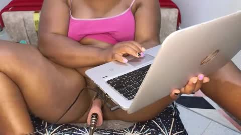 peacelady online show from 09/23/25, 07:33