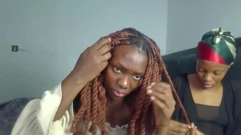 Snapshot of peach_ebonny chatting on 06/08/26, 05:08 peach_ebonny online show from 06/08/26, 05:08