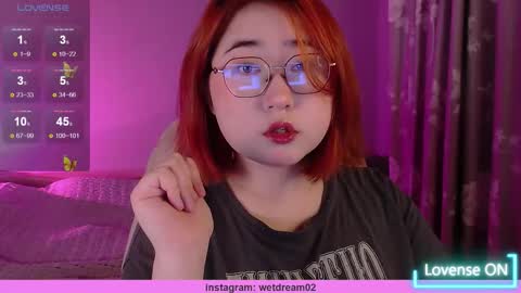 Lilian   online show from 10/27/25, 09:13