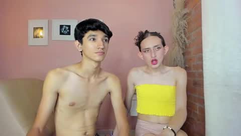 peach tyron online show from 01/29/25, 07:53