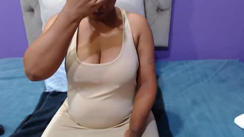 Snapshot of peachassxx chatting on 04/20/26, 05:32 peachy online show from 04/20/26, 05:32