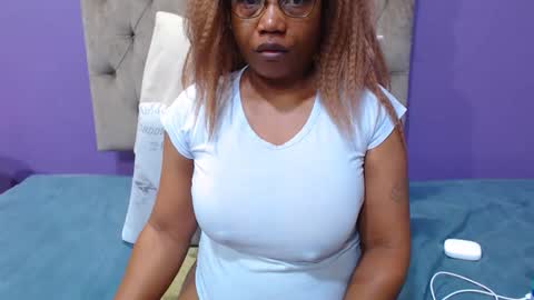 Snapshot of peachassxx chatting on 05/04/26, 05:25 peachy online show from 05/04/26, 05:25